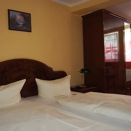 Restaurant Lr6 Hotel