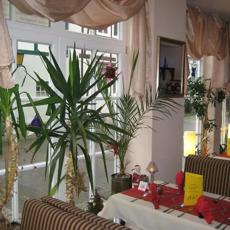 Restaurant Lr6 Hotel 2*
